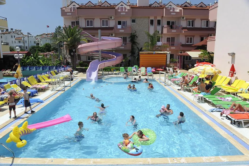 Rosy Apart Marmaris 2*,