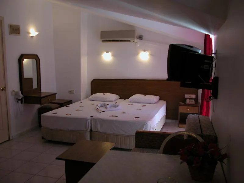 Rosy Apart Marmaris 2*,